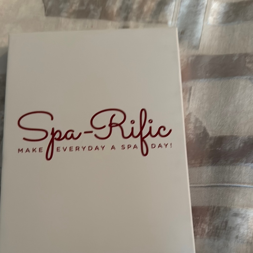 Spa-Rific Manicure Pedicure Set